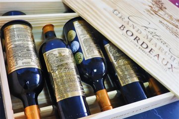 国产亚州麻豆精品AA在线观看国产麻豆一区二区三区精品视频酒庄赚不赚钱呢